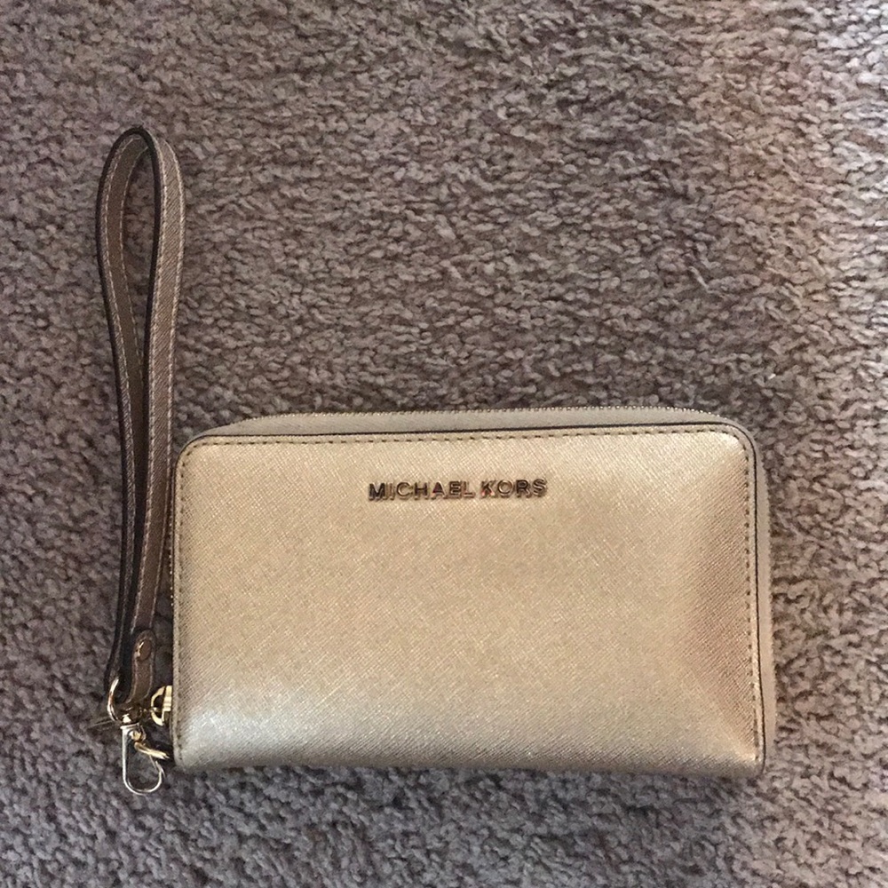 Michael Kors Metallic Gold Wallet - Wristlet
